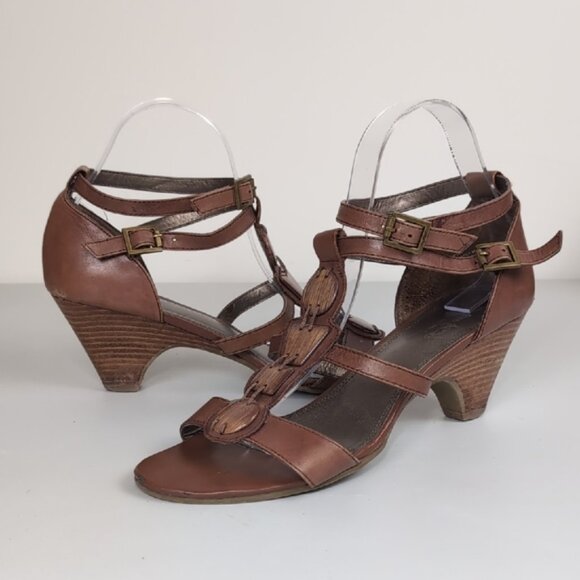 Coach And Four Genuine Leather Gladiator Beaded Strappy Wood Heels Boho - Picture 14 of 14